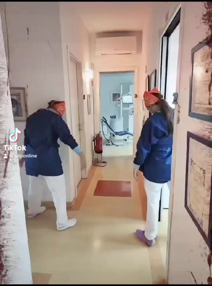 🎃 sdp alle prove generali per stasera! ps. Tranquilli! Che la  nostra paziente si è solo che divertita ! 🦷